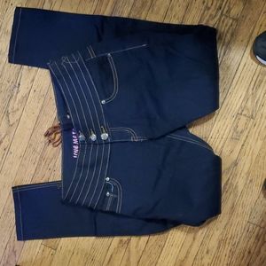 BH jeans